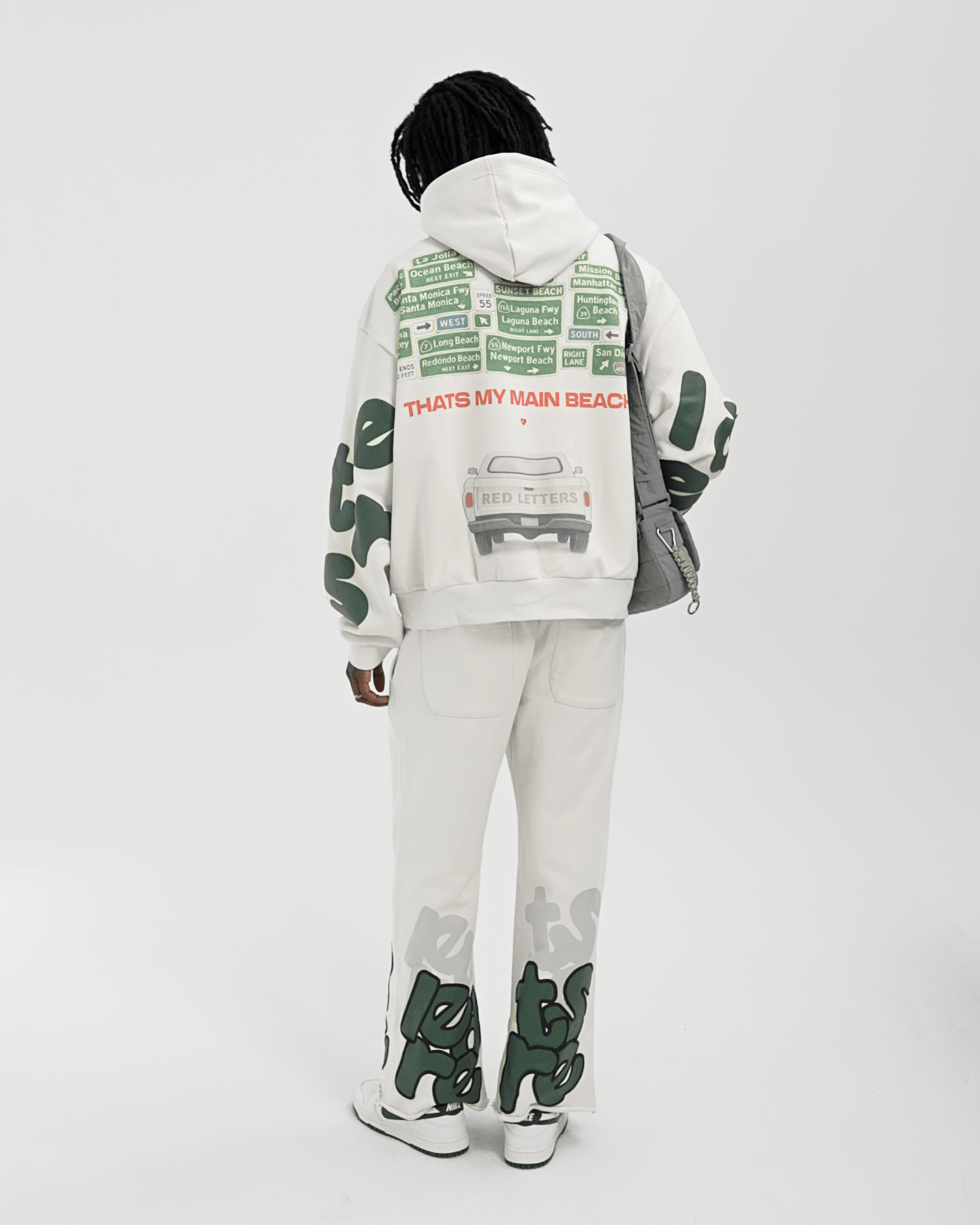 Main Beach Set by Red Letters