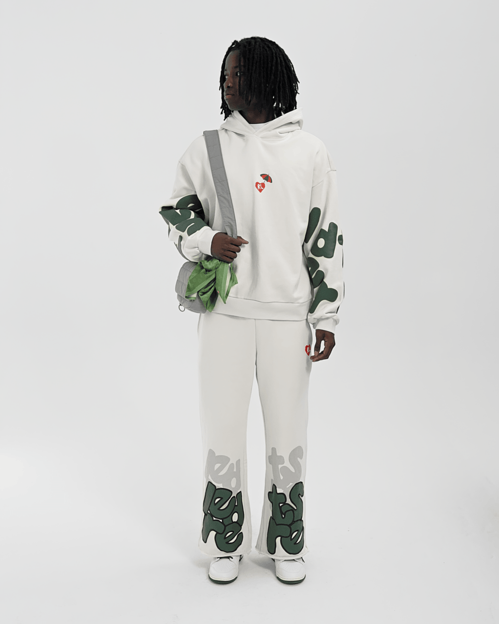 Main Beach Set by Red Letters